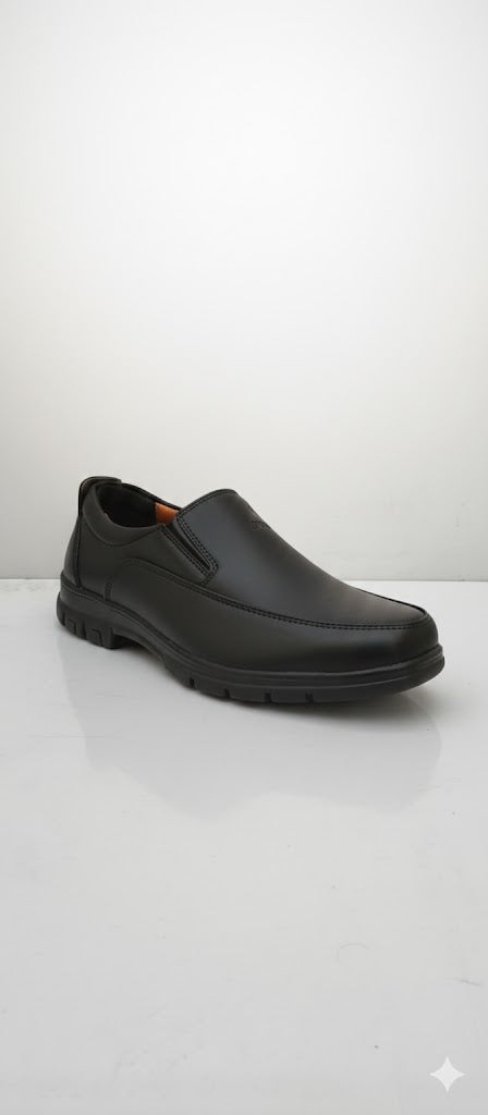 Men’s Premium Closed Shoes